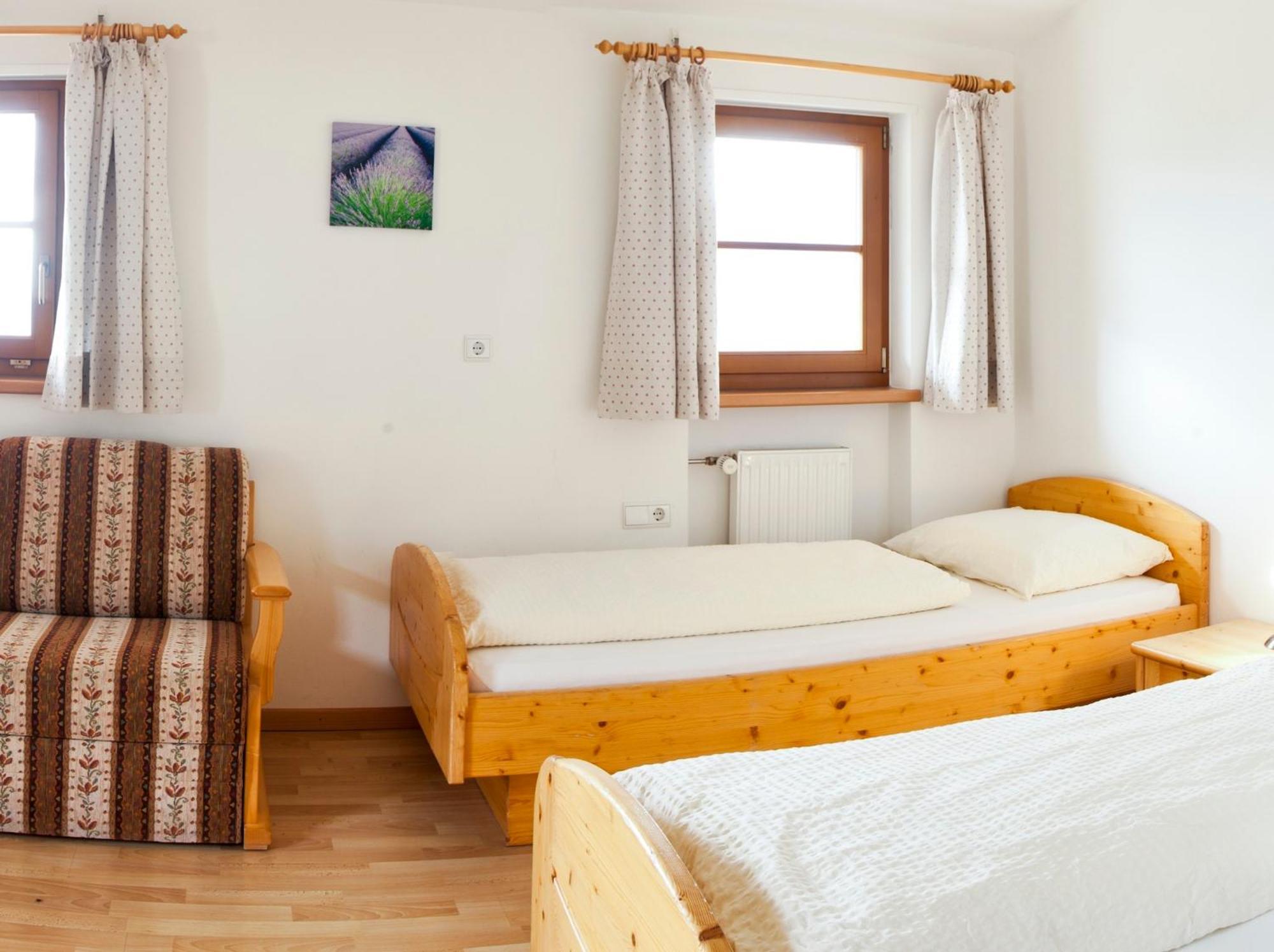 Hauserhof Aparthotel Rodeneck