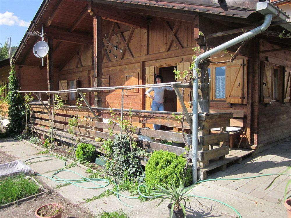 Hauserhof Aparthotel 2*