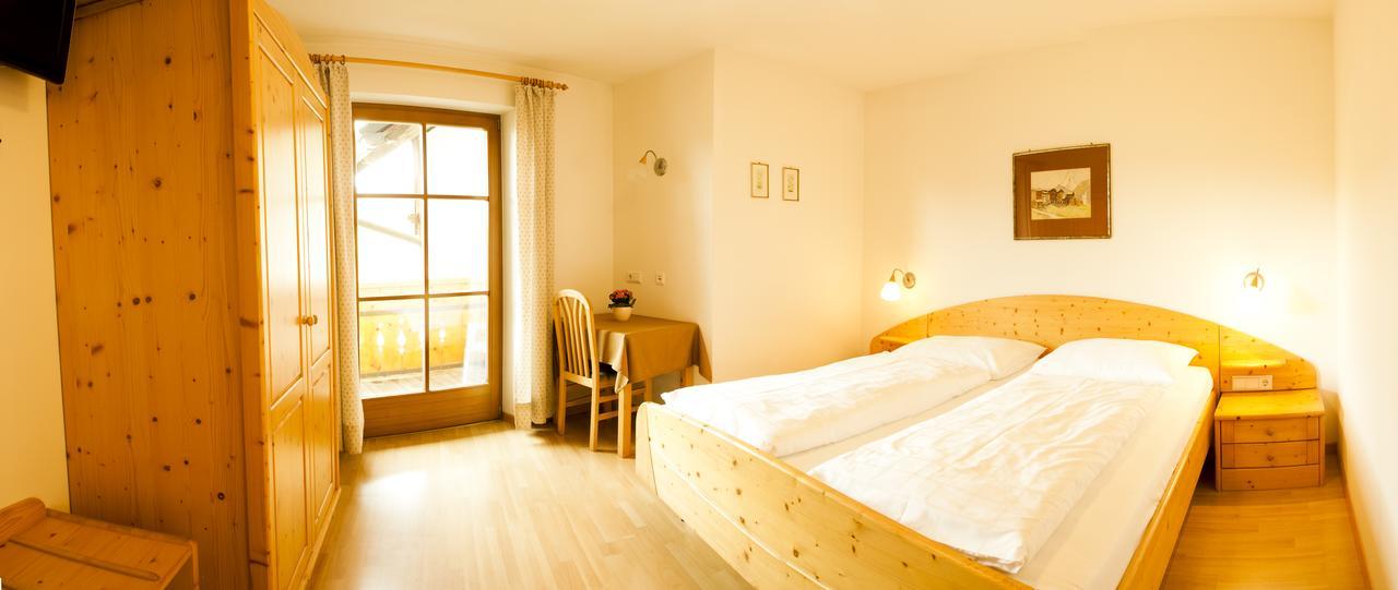 Hauserhof 2*